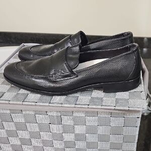 Bacco Bucci Black Perforated Leather Loafers. Italian Made. Men's Size 11 US.